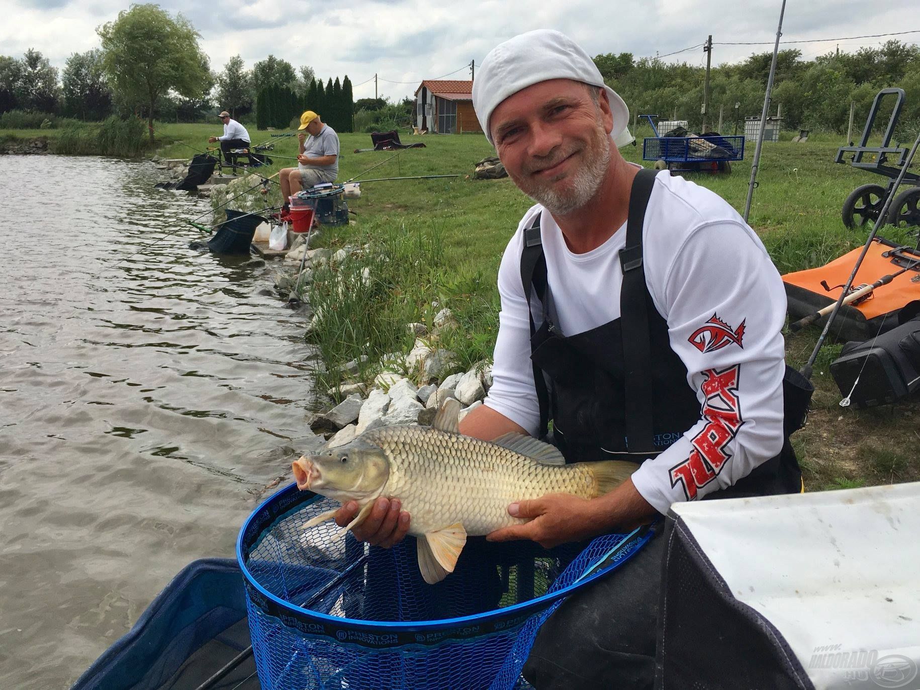 A verseny rangját a halak mellett profi versenyzők is emelték