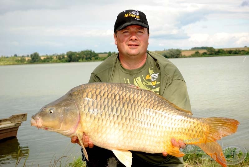 15,7 kg-os, hatalmas tőponty