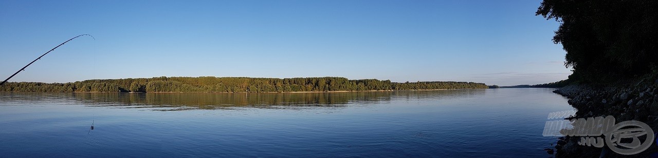 Hajnali panoráma