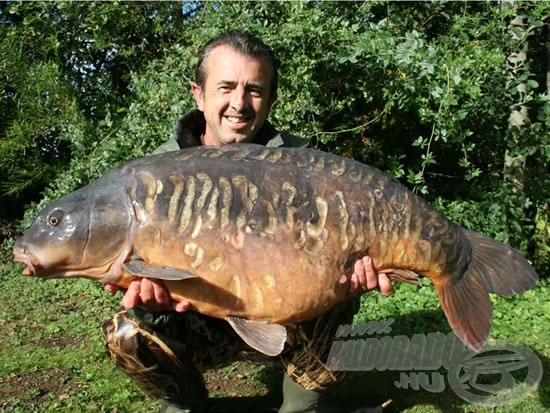 Az angol Frank Warwick, a Dynamite Baits és az Enterprise Tackle termékek fejlesztője is itt lesz