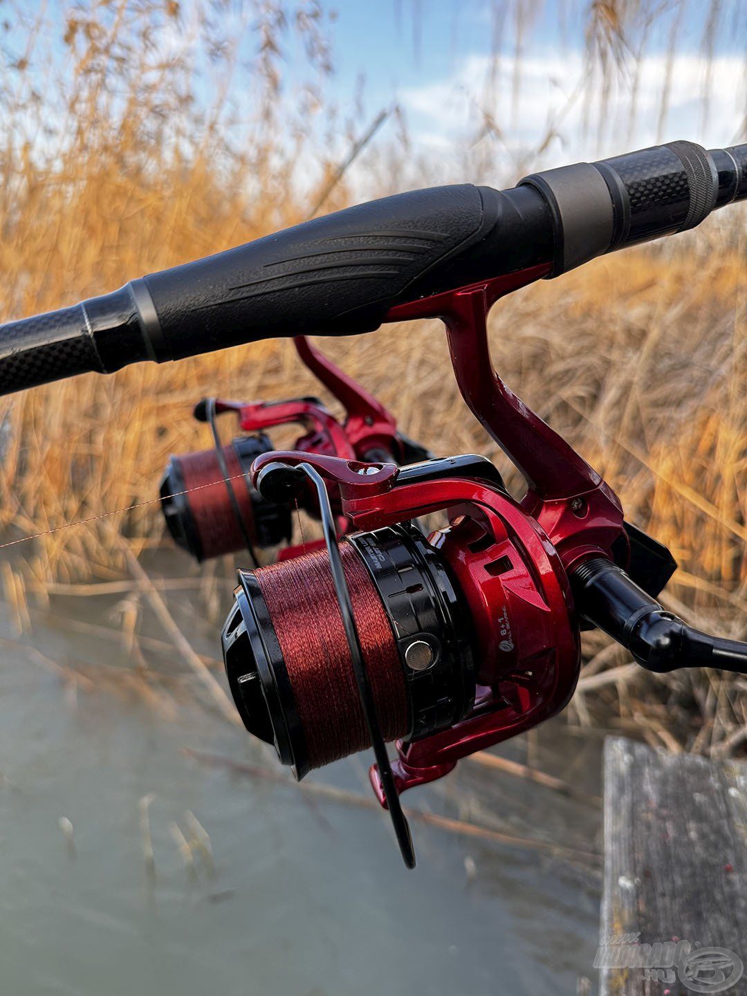 Tökéletes társ hozzá a Master Long Cast 6600-as orsó, illetve a TEAM FEEDER Camou Brown zsinór, 0,20-0,22 mm-es méretben