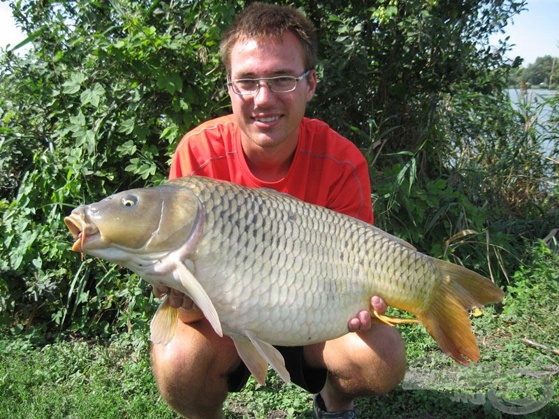 Krisz csalta horogra ezúttal az első fotogén példányt, súlya kereken 10 kg volt