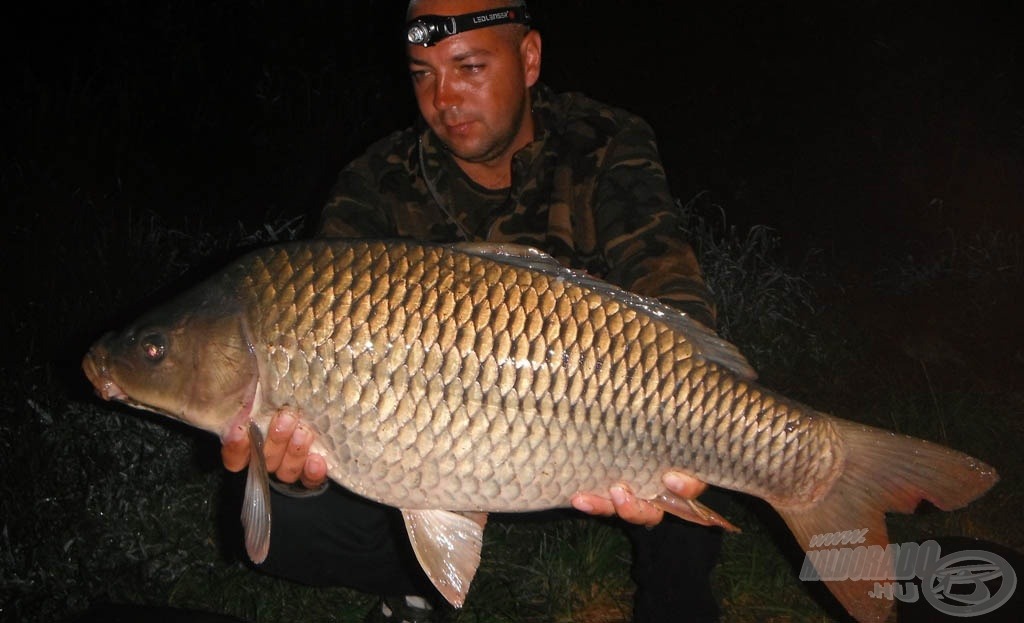 8,30 kg-os tőponty hajnal előtt