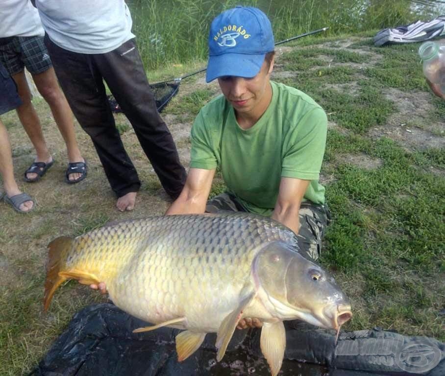 Az arcom mindent elárul, csodálatos érzés volt karjaimban tartani ezt a gyönyörű halat