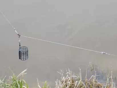 Erőgumis feederes szerelék a gyakorlatban