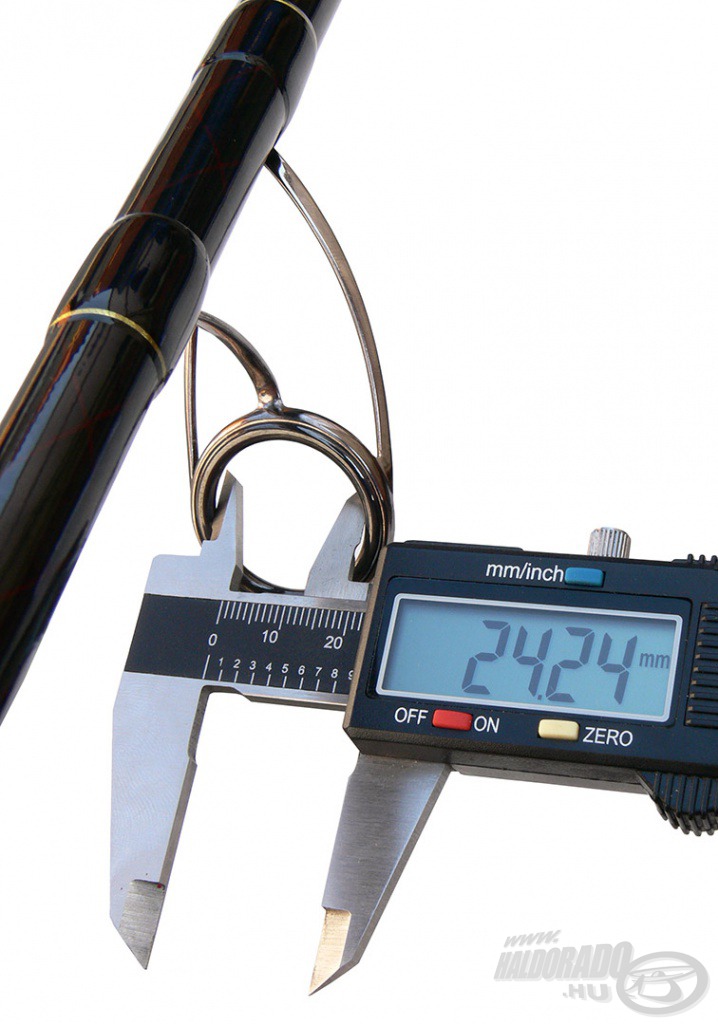 A 420LC keverőgyűrűjének belső átmérője: 24,24 mm