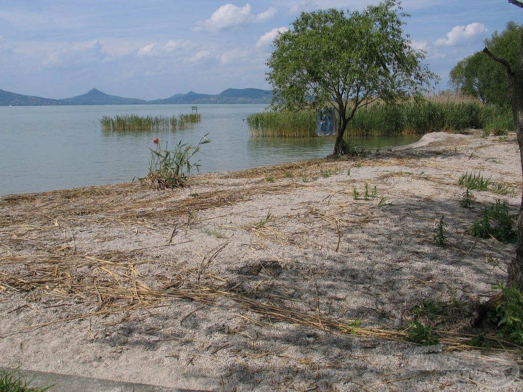 A pálya elején lévő kis szabad strand