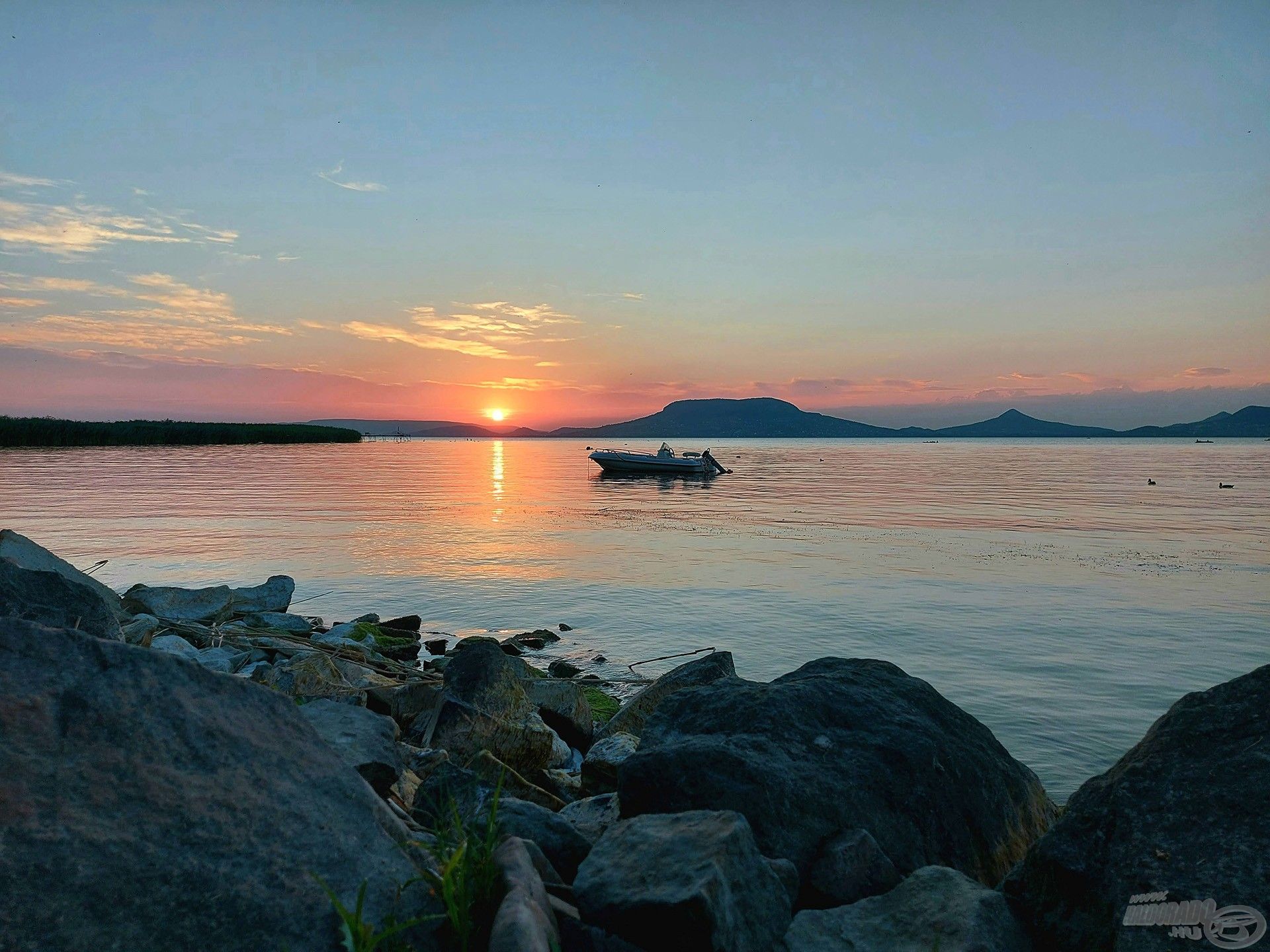 Ez a látvány mindig csodálatos számomra, nagyon köszönöm ezt a hetet, Balaton!