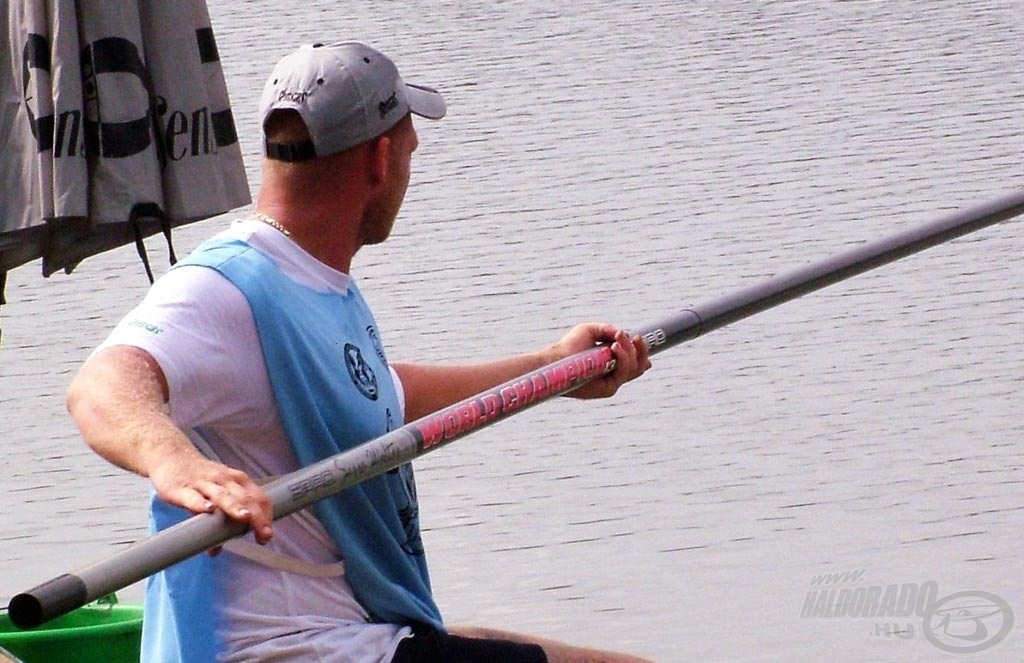 A világbajnokságon Spro Seria Walter World Champion segítette Péter horgászatát