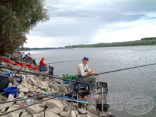 Dunafalvi kövezés, egyenletes és halban gazdag versenypálya