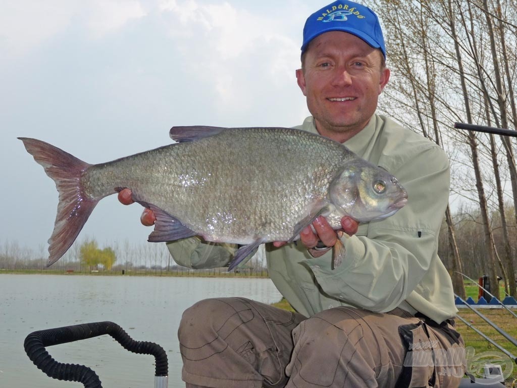 Ő volt az első és egyben a legnagyobb. 1990 gramm és 47 cm!