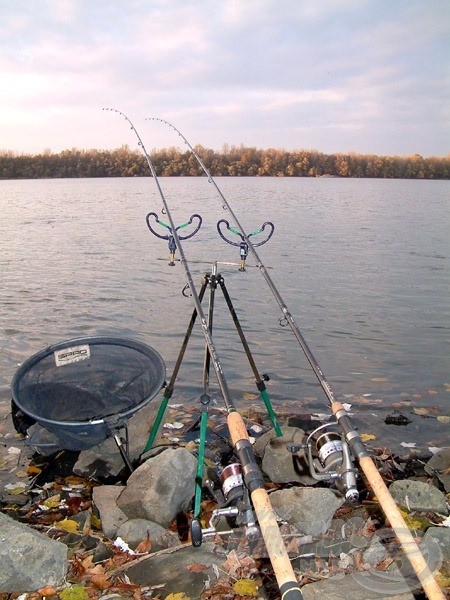 Olyan nagygyűrűs feederbotokat választottam, amelyek nehezen fagynak be. A Spro Aggressive Carp Feeder 360MH a menyhalazásra is kiváló