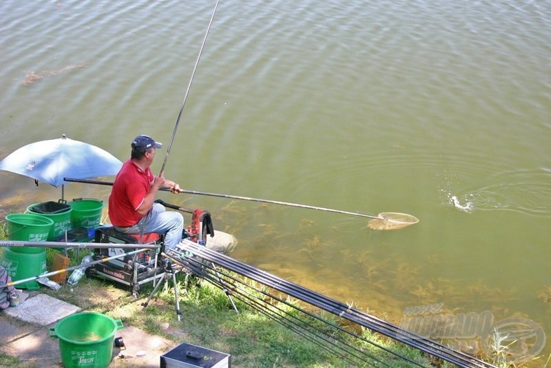 Magyar Szilárd az átlag méretű keszegeknél jóval nagyobb halakat is fogott mindkét nap