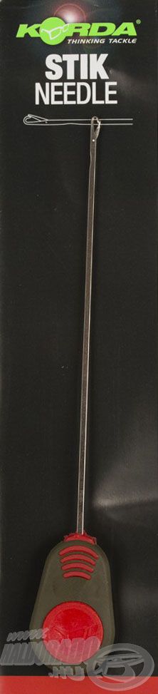 A Korda Stik Needle fűzőtűt elsősorban a különböző hosszúságú stick mixek gyors és egyszerű felfűzésére használhatjuk