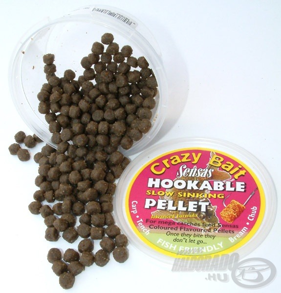 A Sensas Crazy Baits Carp horogpellet lassan süllyed a fenékre. A finom, puha, intenzív aromájú, rugalmas golyócska hamar gazdára talál, ha már van hal a közelben