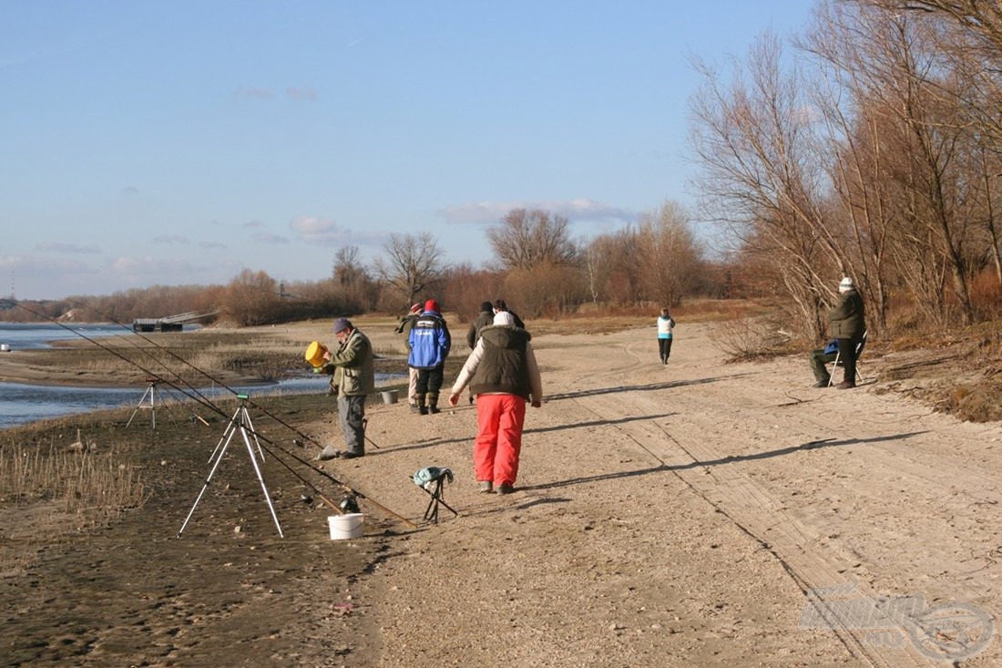 Idővel megnőtt az aktivitás a vízparton is