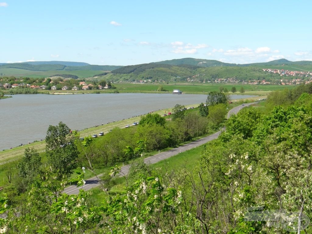 A gáti pálya a Fehér-kőről