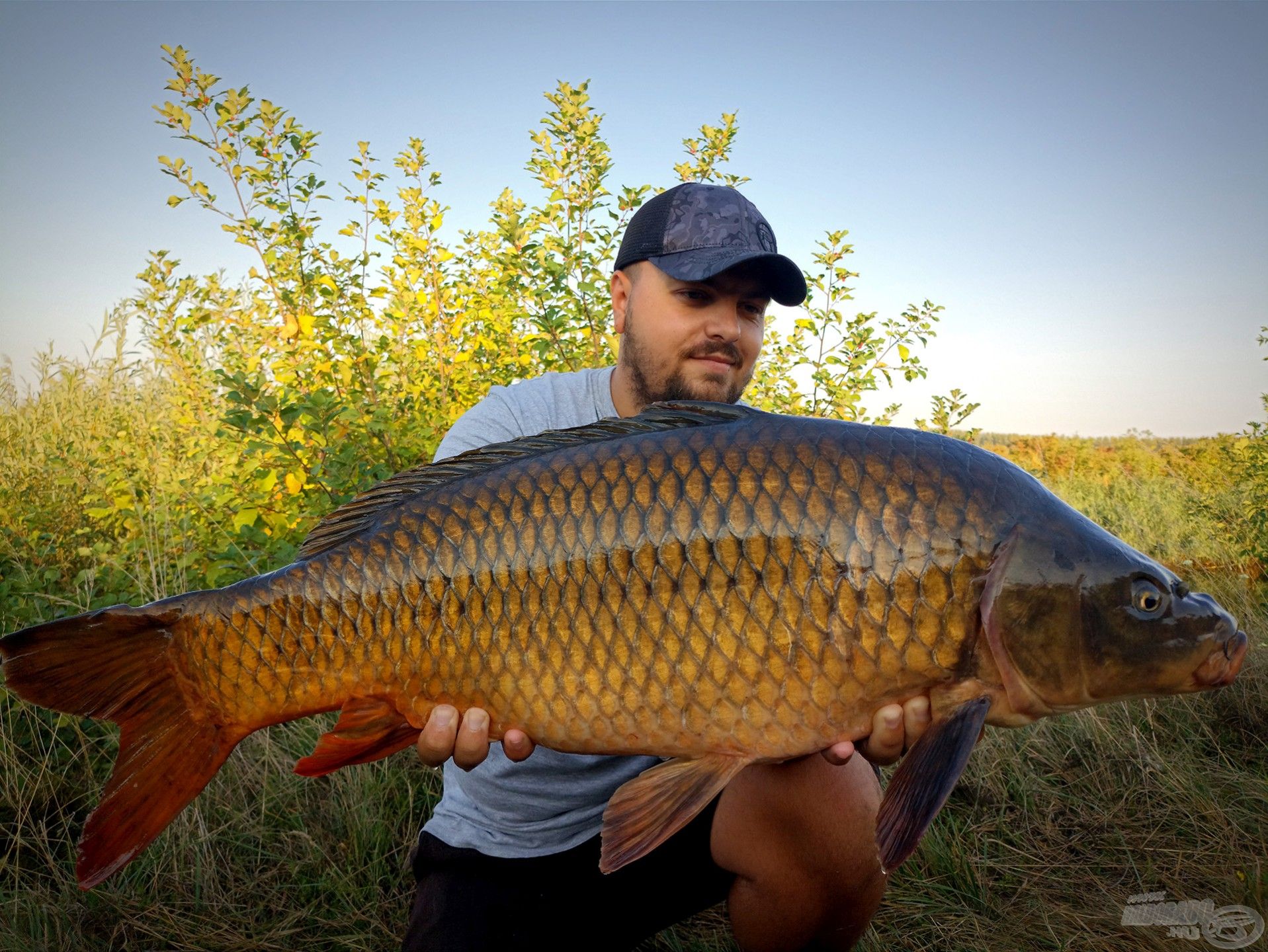 Sötétedés előtt ezzel a 10 kilogramm feletti bajszossal vívtam nagy harcot