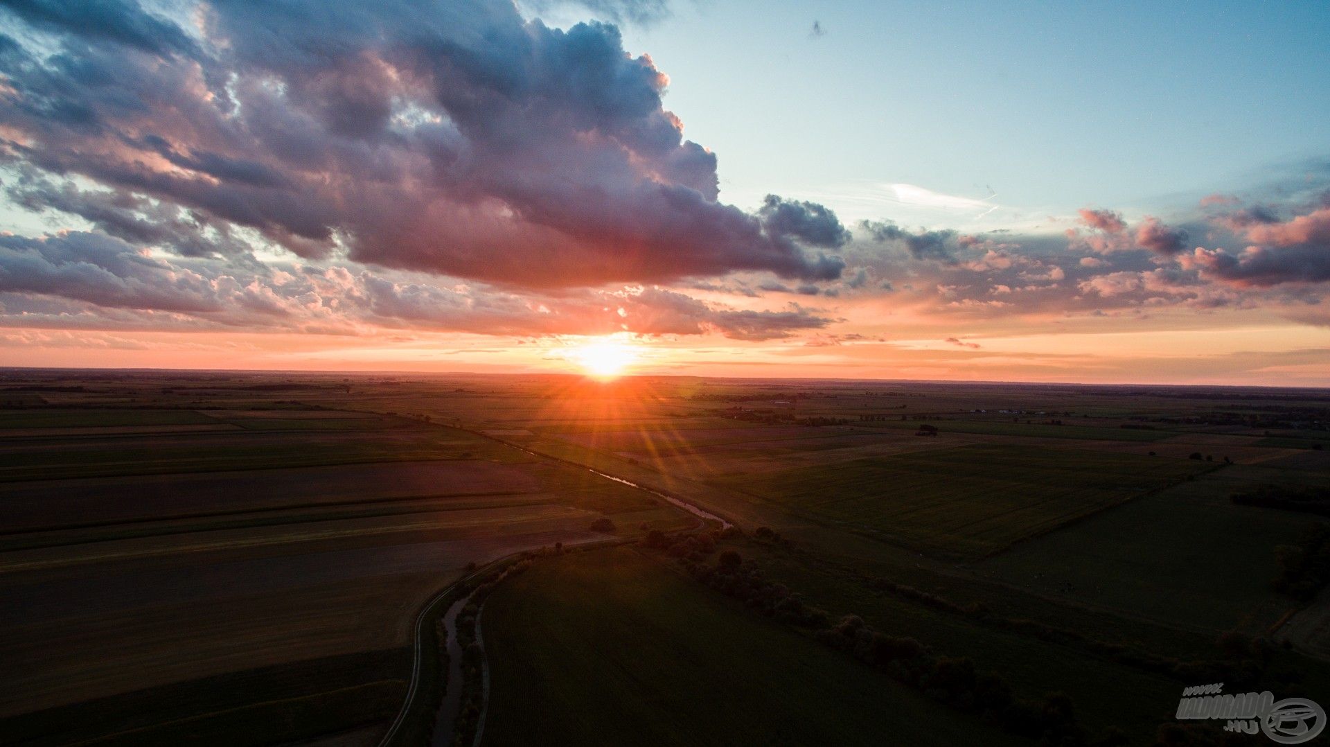 Madártávlatból sem utolsó a panoráma