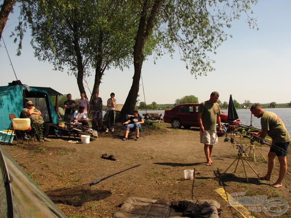 Sokan látogattak ki a rendezvényre biztatni barátaikat, kedvenc csapataikat