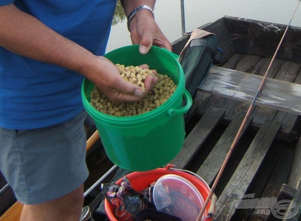 Néhány marék eco pellet hasznos lehet pontyozáskor