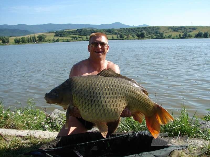 … kontra Baráti Norbert Big Carp Club Team 18,75 kg…