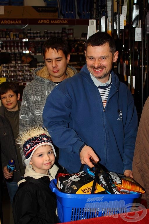 Nemcsak nézelődni és tájékozódni, hanem vásárolni is érdemes ezeken a napokon, hiszen jelentős árengedménnyel kínálunk több mint 1000 terméket!