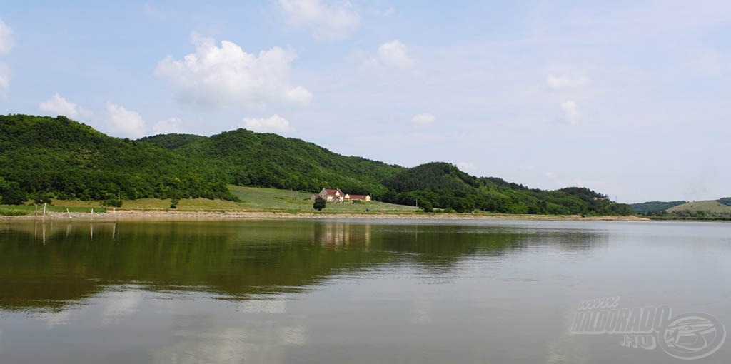 A Maconkai-víztározó megújult meder- és partszakaszokkal várja 2011-ben a versenyzőket