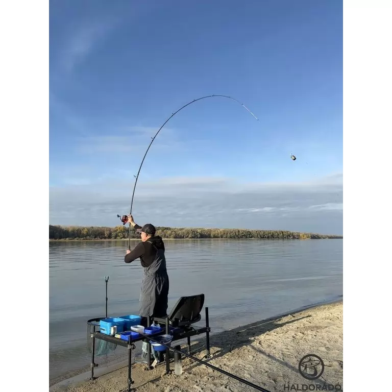 By Döme EXTREME 500 River Kaiwo Feeder 395EXH - brutál erős és rugalmas TOP folyóvízi feederbot / 19