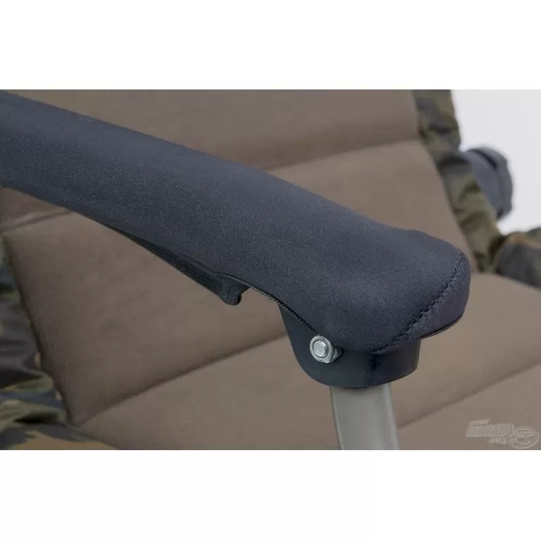 FOX R2 Series Camo fotel / 5