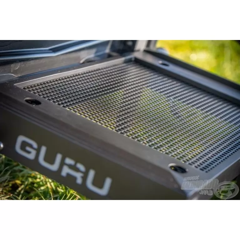 GURU Team Guru D36 Stealth Versenyláda 2.0 / 3