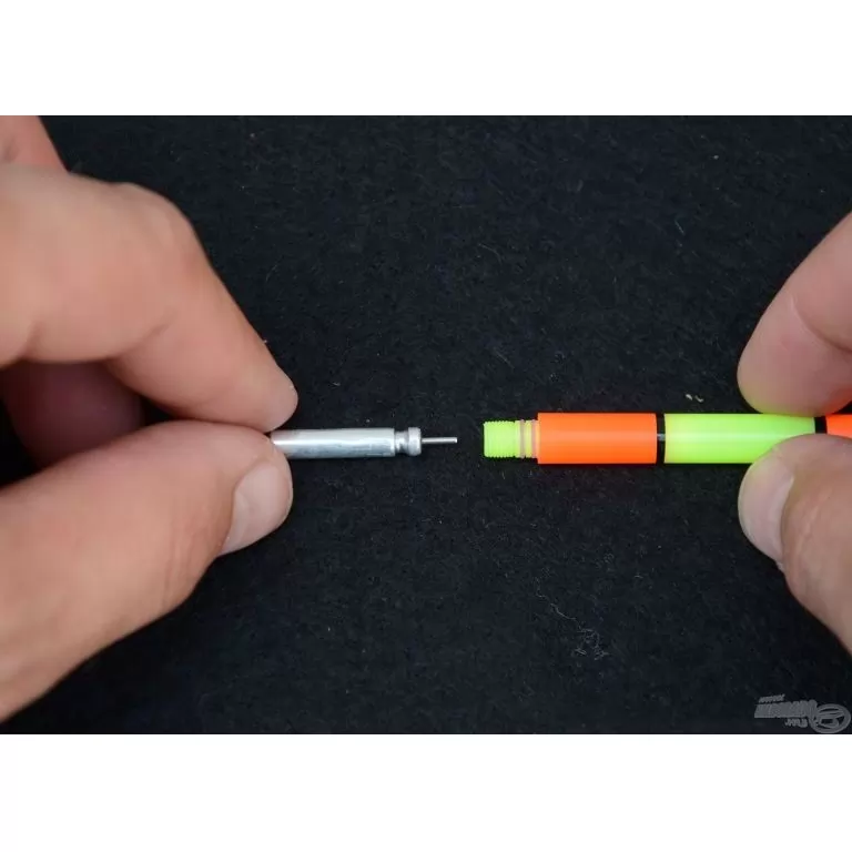 HALDORÁDÓ Ni-LED világító úszóhoz CR425 lithium elem / 4