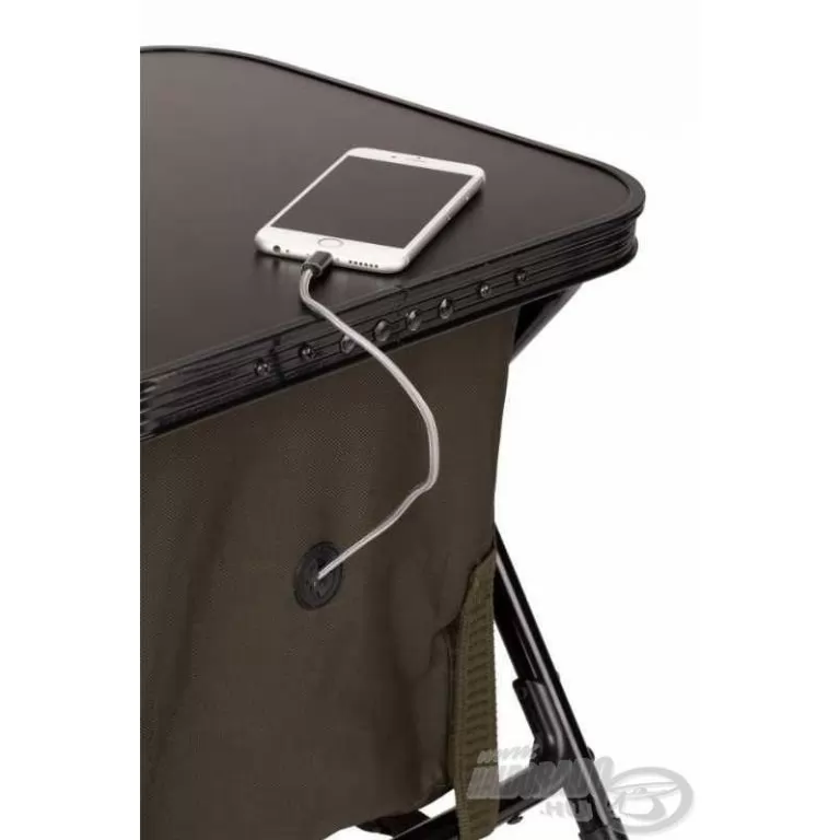 NASH Bank Life Bedside Station / 2