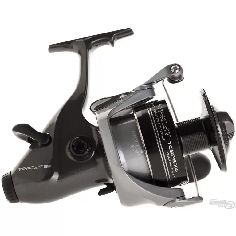 OKUMA Tomcat Baitfeeder 18000 orsó  / 5