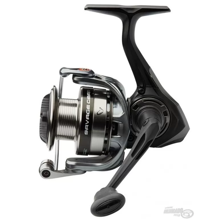 SAVAGE GEAR SG4 3000 FD / 1