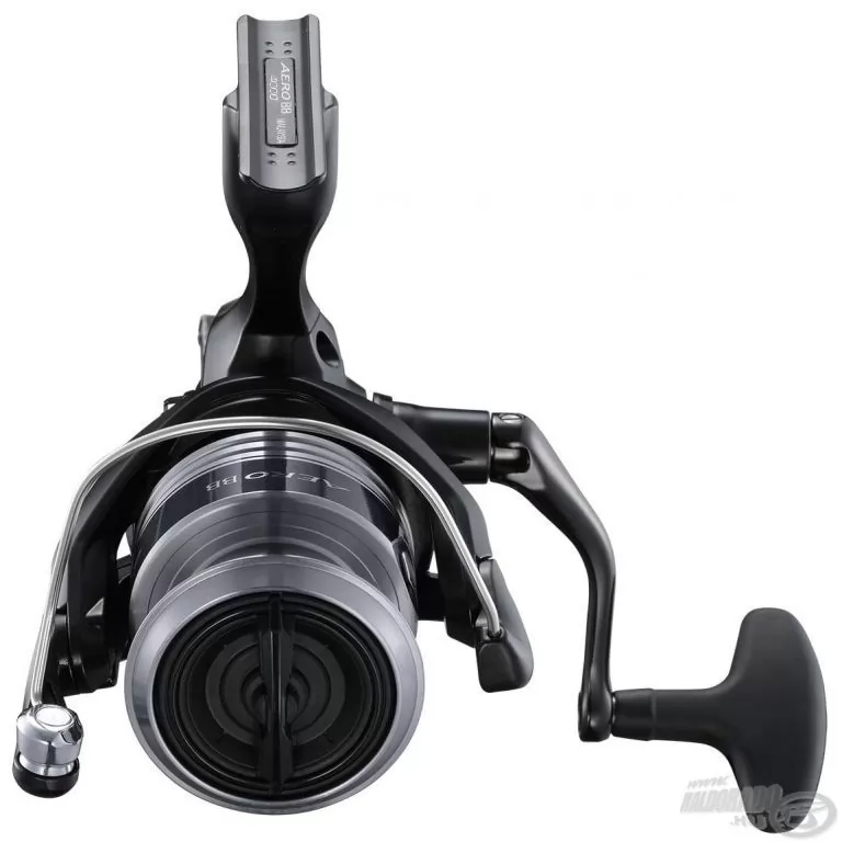 SHIMANO Aero BB 4000 orsó  / 2