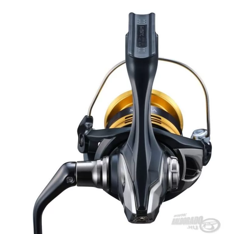 SHIMANO Sahara 4000FJ / 2